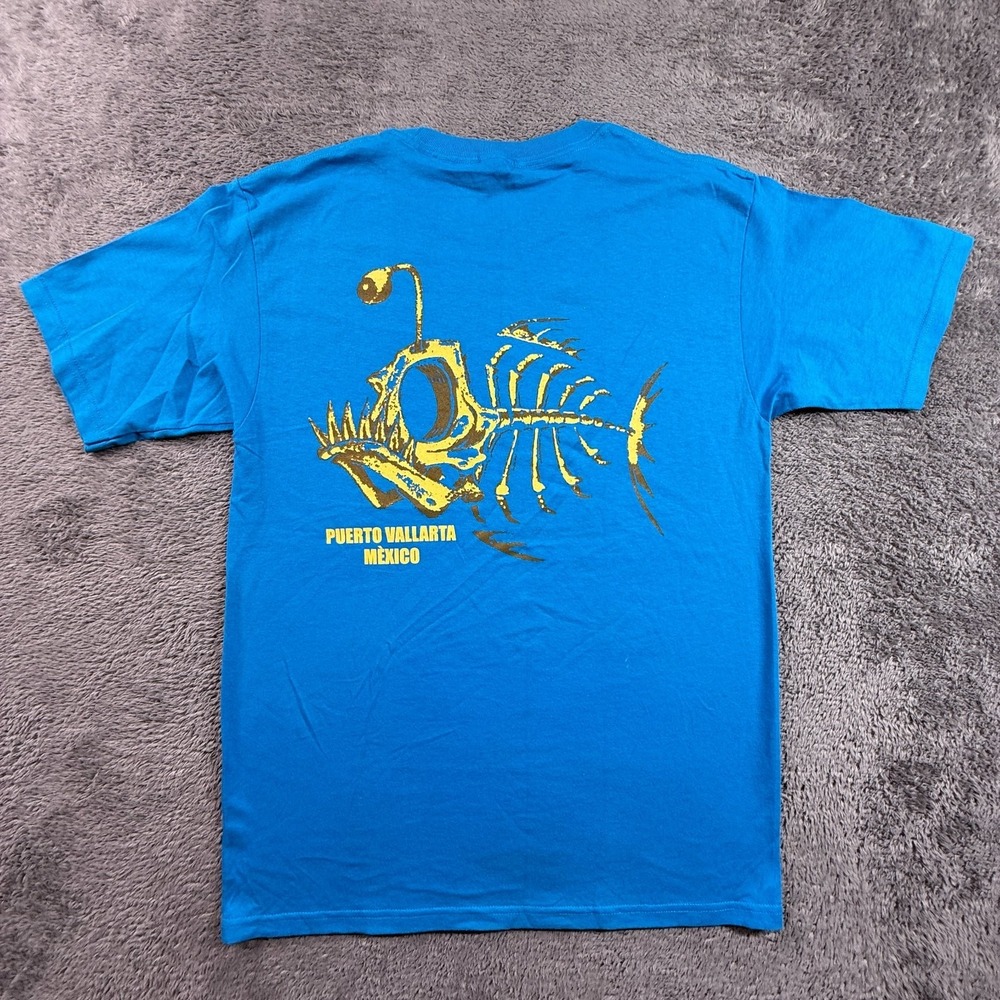 Yazbek Men's M Blue Anglerfish Puerto Vallarta Mexico Tourist Crew Neck Tee
